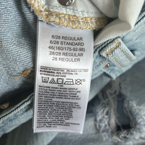 GAP Light Blue Straight Leg Women Jeans - Picture 4 of 7